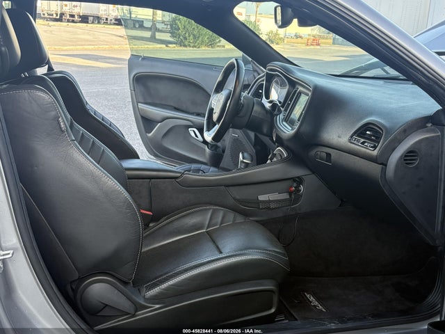 Продажа на аукционе авто 2016 Dodge Challenger Srt 392, vin: 2C3CDZDJ0GH274611, номер лота: 45828441