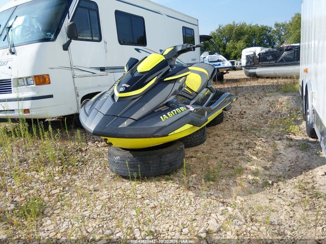 Yamaha Waverunner 2021 YAMA3177H121 Image 2