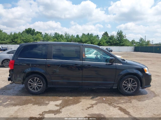 2017 Dodge Grand Caravan Sxt მანქანა იყიდება აუქციონზე, vin: 2C4RDGCG4HR595868, აუქციონის ნომერი: 45828446