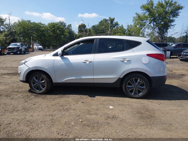 Продажа на аукционе авто 2015 Hyundai Tucson Gls, vin: KM8JT3AF6FU977477, номер лота: 45828471