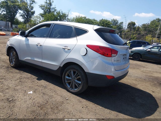 Продажа на аукционе авто 2015 Hyundai Tucson Gls, vin: KM8JT3AF6FU977477, номер лота: 45828471