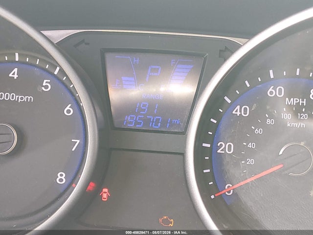Продажа на аукционе авто 2015 Hyundai Tucson Gls, vin: KM8JT3AF6FU977477, номер лота: 45828471