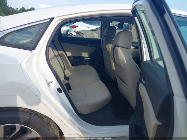 Продажа на аукционе авто 2018 Honda Civic Ex, vin: 19XFC2F75JE001204, номер лота: 45828474