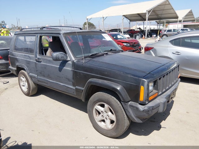 45828494 :رقم المزاد ، 1J4FT67S8WL236781 vin ، 1998 Jeep Cherokee Sport مزاد بيع