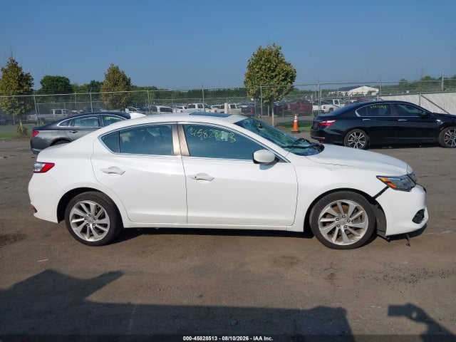 45828513 :رقم المزاد ، 19UDE2F72JA001201 vin ، 2018 Acura Ilx Premium Package/technology Plus Package مزاد بيع