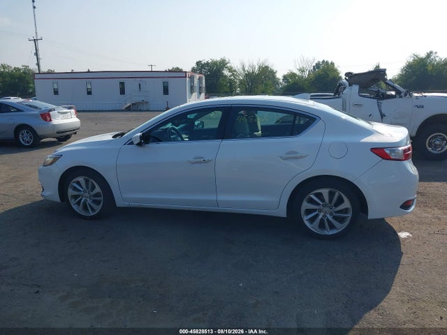 45828513 :رقم المزاد ، 19UDE2F72JA001201 vin ، 2018 Acura Ilx Premium Package/technology Plus Package مزاد بيع