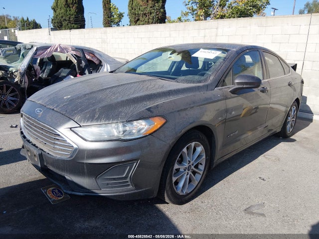 Ford Fusion Hybrid Se 2019 3FA6P0LU5KR200093 Image 2