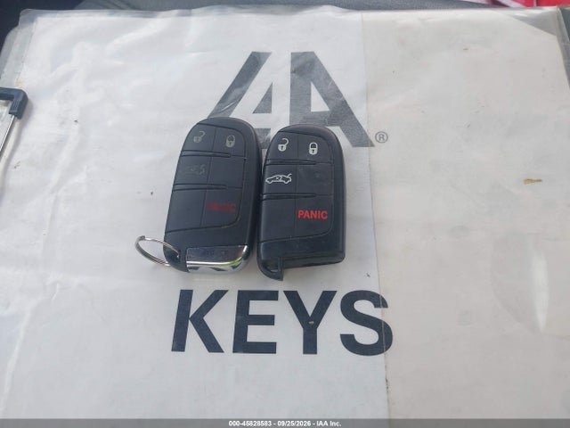 Продаж на аукціоні авто 2017 Jeep Renegade Latitude, vin: ZACCJABB5HPF80754, номер лоту: 45828583