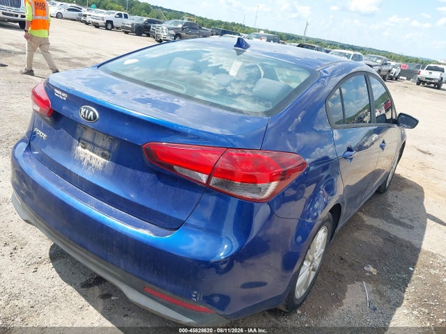 Продажа на аукционе авто 2017 Kia Forte Lx, vin: 3KPFL4A7XHE149927, номер лота: 45828620