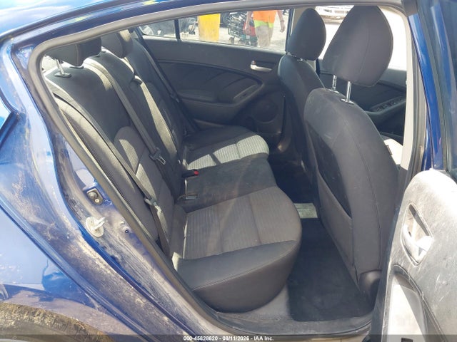 Продажа на аукционе авто 2017 Kia Forte Lx, vin: 3KPFL4A7XHE149927, номер лота: 45828620