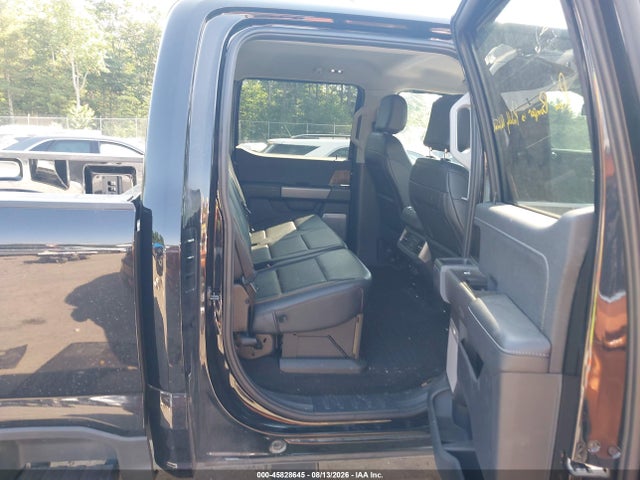 Ford F-350 Lariat 2026 1FT8W3BT0TEC13127 Image 8