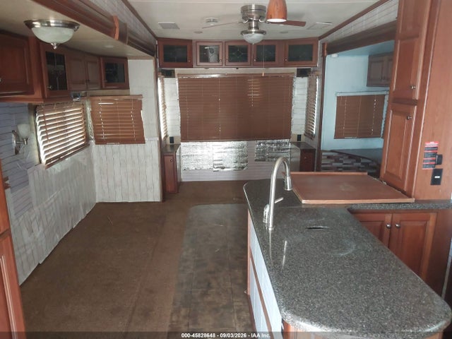 Aukcja sprzedaży 2013 Dutchmen Infinity 3640rl 4 S, vin: 47CFNFV23DX810128, numer aukcji: 45828648