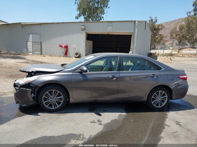 4T1BF1FK0HU761911 Toyota CAMRY SE