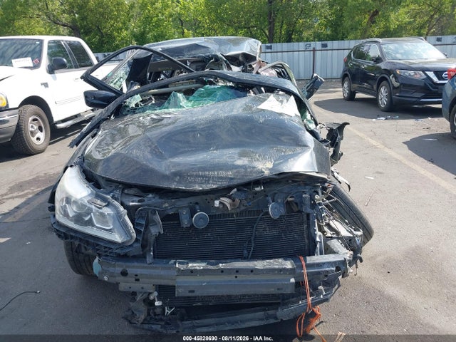 45828690 :رقم المزاد ، 1HGCR2F38HA180643 vin ، 2017 Honda Accord Lx مزاد بيع