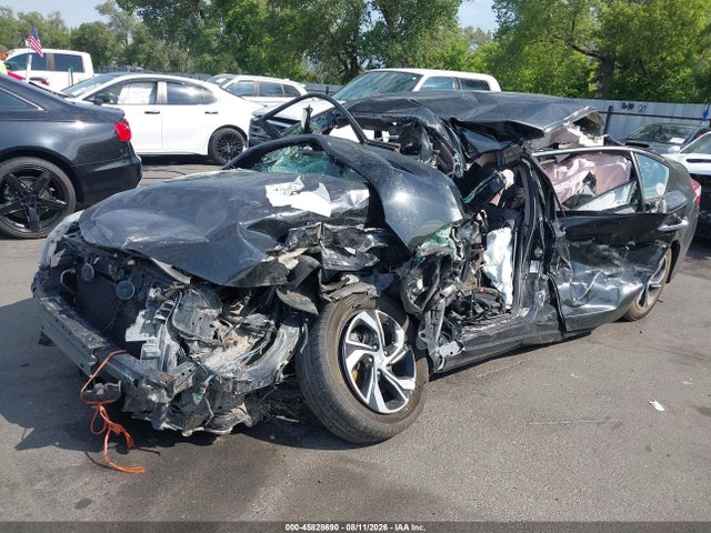 45828690 :رقم المزاد ، 1HGCR2F38HA180643 vin ، 2017 Honda Accord Lx مزاد بيع