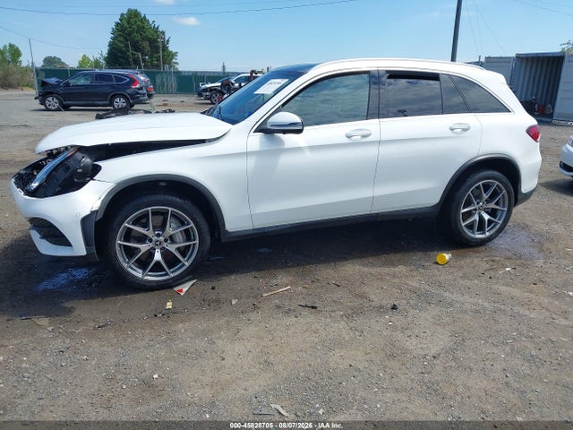 Продаж на аукціоні авто 2022 Mercedes-benz Glc 300 4matic Suv, vin: W1N0G8EB9NG052674, номер лоту: 45828705