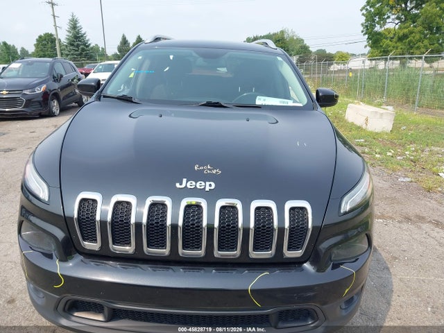 Продажа на аукционе авто 2016 Jeep Cherokee Latitude, vin: 1C4PJLCS3GW362941, номер лота: 45828719