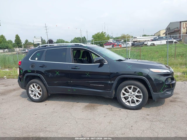 Продажа на аукционе авто 2016 Jeep Cherokee Latitude, vin: 1C4PJLCS3GW362941, номер лота: 45828719