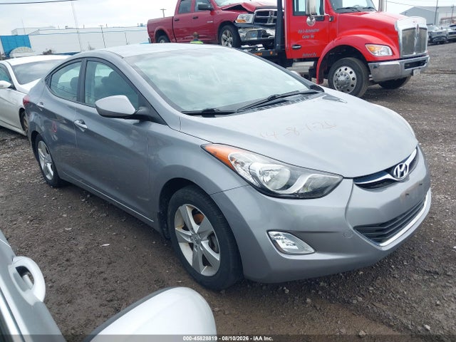 45828819 :رقم المزاد ، KMHDH4AEXDU805400 vin ، 2013 Hyundai Elantra Gls مزاد بيع
