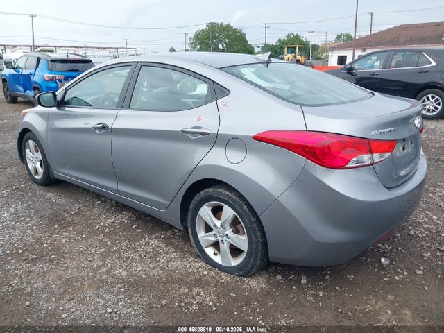 45828819 :رقم المزاد ، KMHDH4AEXDU805400 vin ، 2013 Hyundai Elantra Gls مزاد بيع