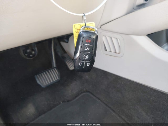 Продажа на аукционе авто 2016 Lincoln Mkx Reserve, vin: 2LMPJ6LRXGBL87769, номер лота: 45828826