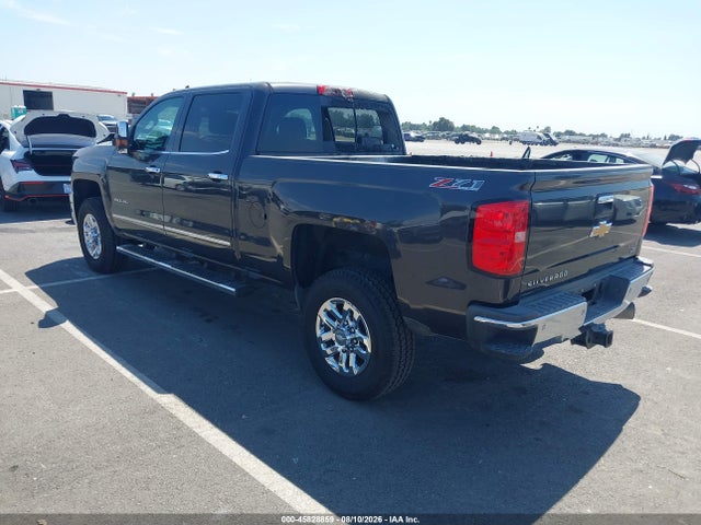 1GC1KWE82FF525941 Chevrolet Silverado 2500hd Built After Aug 14 Ltz