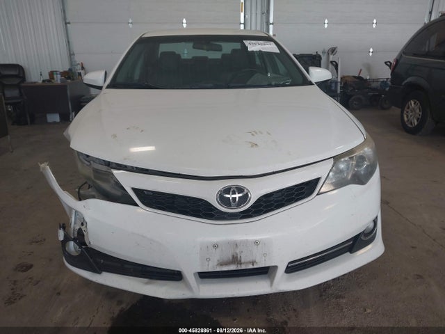 45828861 :رقم المزاد ، 4T1BF1FK4DU703326 vin ، 2013 Toyota Camry Se مزاد بيع