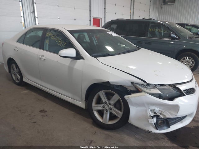 45828861 :رقم المزاد ، 4T1BF1FK4DU703326 vin ، 2013 Toyota Camry Se مزاد بيع