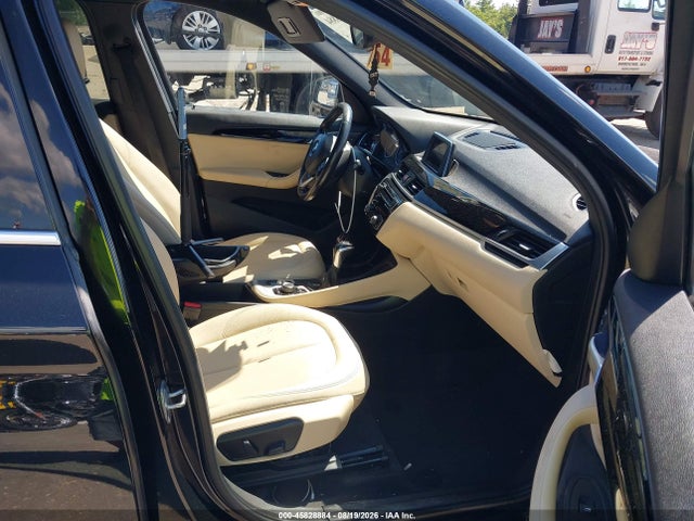Продаж на аукціоні авто 2017 Bmw X1 Xdrive28i, vin: WBXHT3C30H5F82641, номер лоту: 45828884