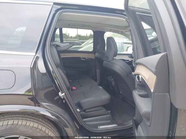 Продаж на аукціоні авто 2026 Volvo Xc90 Plus, B6 Awd Gas (mild Hybrid), Gasoline, Bright, 7 Seats, vin: YV4062PE6T1536247, номер лоту: 45828886