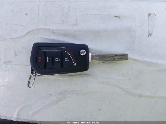 4T1G11BK3NU058793 Toyota Camry Se Awd