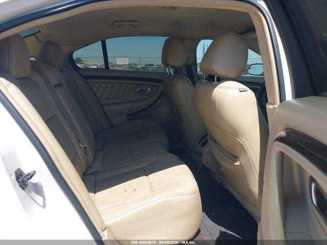 Ford Taurus Limited 2015 1FAHP2F86FG165600 Image 8