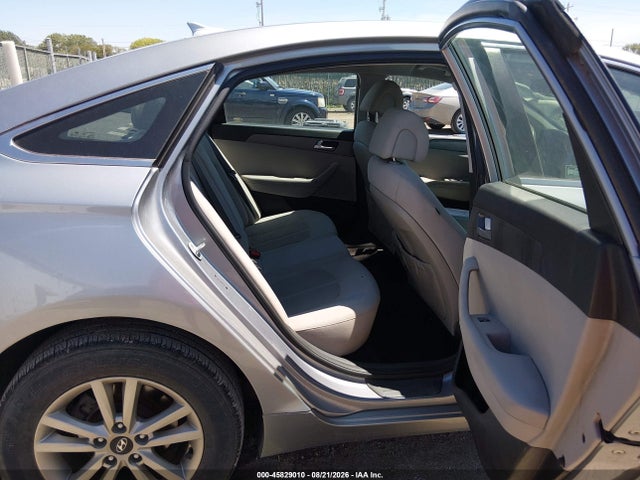 Hyundai Sonata 2016 5NPE24AF2GH396360 Image 8