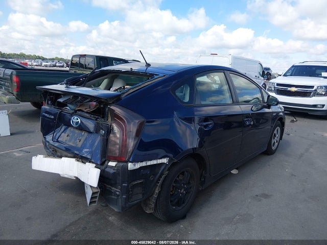 Продажа на аукционе авто 2015 Toyota Prius Two, vin: JTDKN3DUXF0446822, номер лота: 45829042