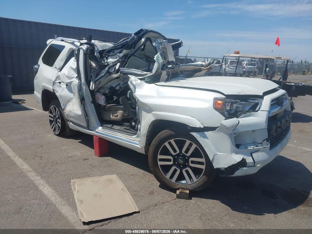 Auction sale of the 2022 Toyota 4runner Limited, vin: JTEKU5JR9N6023669, lot number: 45829078