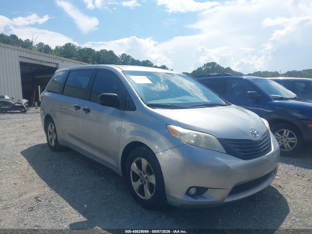 Aukcja sprzedaży 2015 Toyota Sienna L 7 Passenger, vin: 5TDZK3DC7FS660579, numer aukcji: 45829099