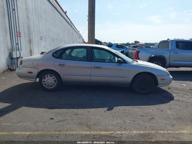 1999 Ford Taurus Se/se-ne მანქანა იყიდება აუქციონზე, vin: 1FAFP53U4XG220007, აუქციონის ნომერი: 45829110
