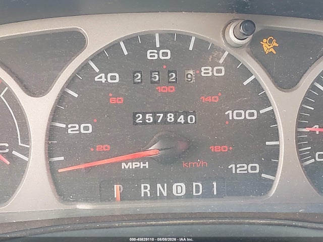 1999 Ford Taurus Se/se-ne მანქანა იყიდება აუქციონზე, vin: 1FAFP53U4XG220007, აუქციონის ნომერი: 45829110