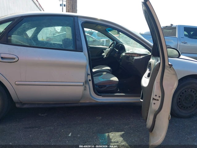1999 Ford Taurus Se/se-ne მანქანა იყიდება აუქციონზე, vin: 1FAFP53U4XG220007, აუქციონის ნომერი: 45829110