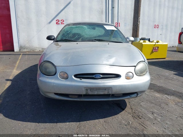 1999 Ford Taurus Se/se-ne მანქანა იყიდება აუქციონზე, vin: 1FAFP53U4XG220007, აუქციონის ნომერი: 45829110