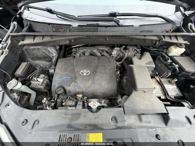 45829132 :رقم المزاد ، 5TDBZRFH1JS883847 vin ، 2018 Toyota Highlander Le مزاد بيع
