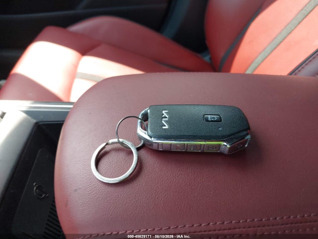 Aukcja sprzedaży 2024 Kia K5 Gt-line, vin: 5XXG64J21RG254574, numer aukcji: 45829171