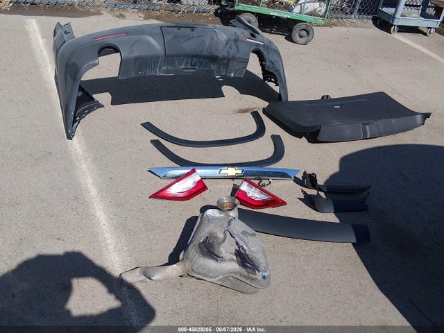 Chevrolet Traverse Lt Cloth 2018 1GNERGKW2JJ129110 Image 12