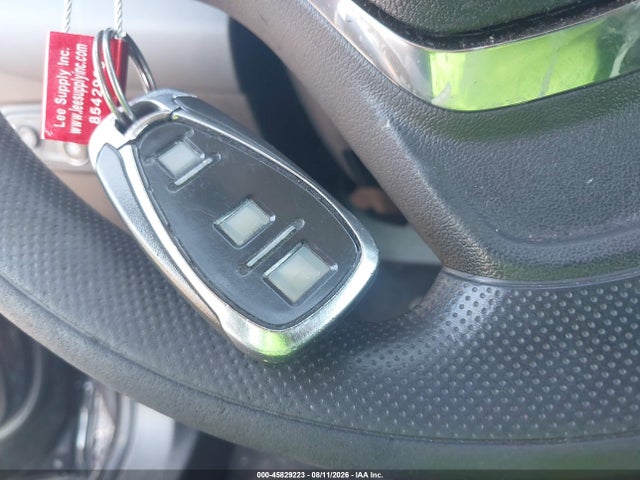 45829223 :رقم المزاد ، 2GNAXUEV5M6101292 vin ، 2021 Chevrolet Equinox Awd Lt مزاد بيع