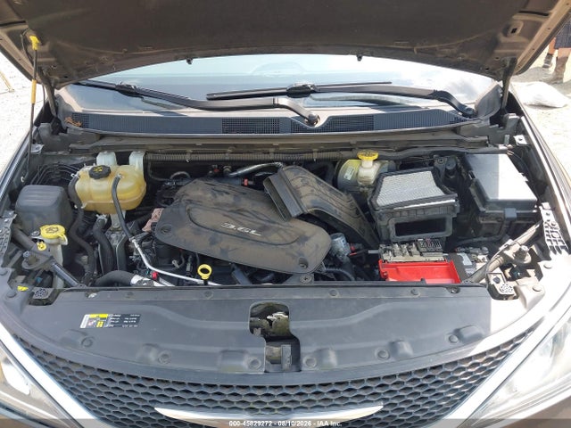 Aukcja sprzedaży 2017 Chrysler Pacifica Limited, vin: 2C4RC1GG7HR647889, numer aukcji: 45829272
