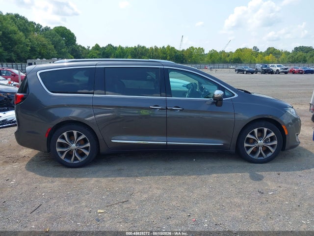 Aukcja sprzedaży 2017 Chrysler Pacifica Limited, vin: 2C4RC1GG7HR647889, numer aukcji: 45829272