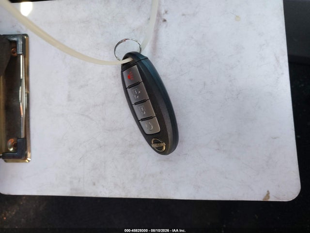 45829300 :رقم المزاد ، 5N1BT3BA1NC700778 vin ، 2022 Nissan Rogue Sv Fwd مزاد بيع