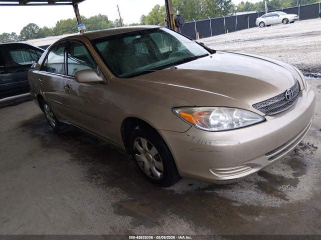 45829306 :رقم المزاد ، 4T1BE32K82U041218 vin ، 2002 Toyota Camry Le مزاد بيع