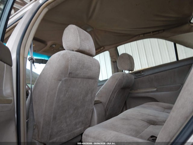 2002 Toyota Camry Le მანქანა იყიდება აუქციონზე, vin: 4T1BE32K82U041218, აუქციონის ნომერი: 45829306