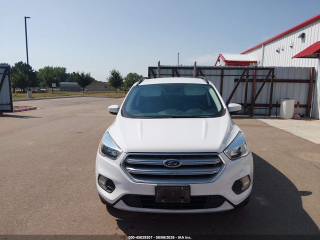 Продаж на аукціоні авто 2018 Ford Escape Se, vin: 1FMCU9GD2JUD08792, номер лоту: 45829307